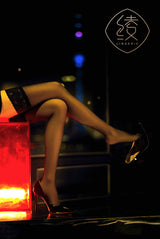 「SECRET TOUCH 秘」5D STAY-UP LACE TOP STOCKINGS 5D 法式蕾丝过膝硅胶防滑超薄长筒丝袜