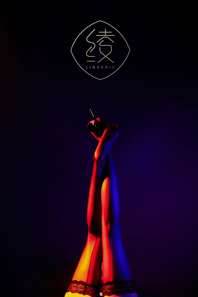 「String Backseam 弦」1D Backseam stockings 1D 背线蕾丝过膝长筒袜